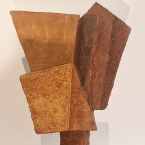 Emmanuelle Siary, Structure 2 (2022 – H55 x L45 x P20 - Terre cuite)